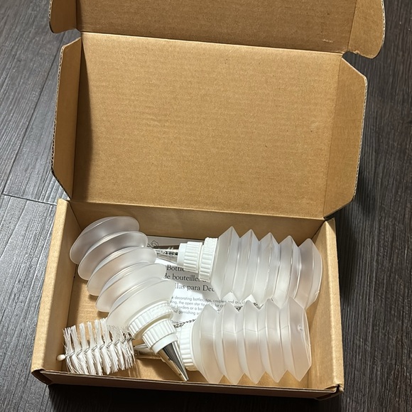 Pampered Chef #1585 decorator bottle set NWT - Picture 2 of 2